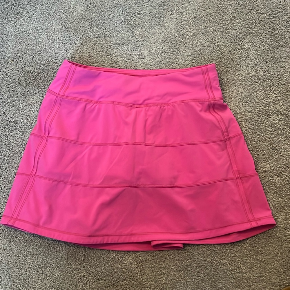 Lululemon Tennis Skirt - Sonic Pink size 2